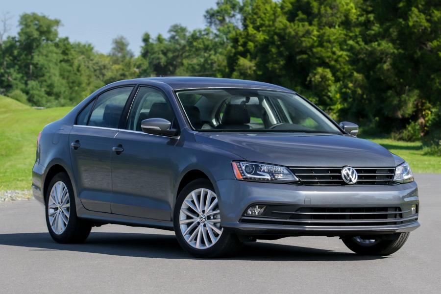  Volkswagen Jetta 2015 года  (US) (фото 53 из 62)